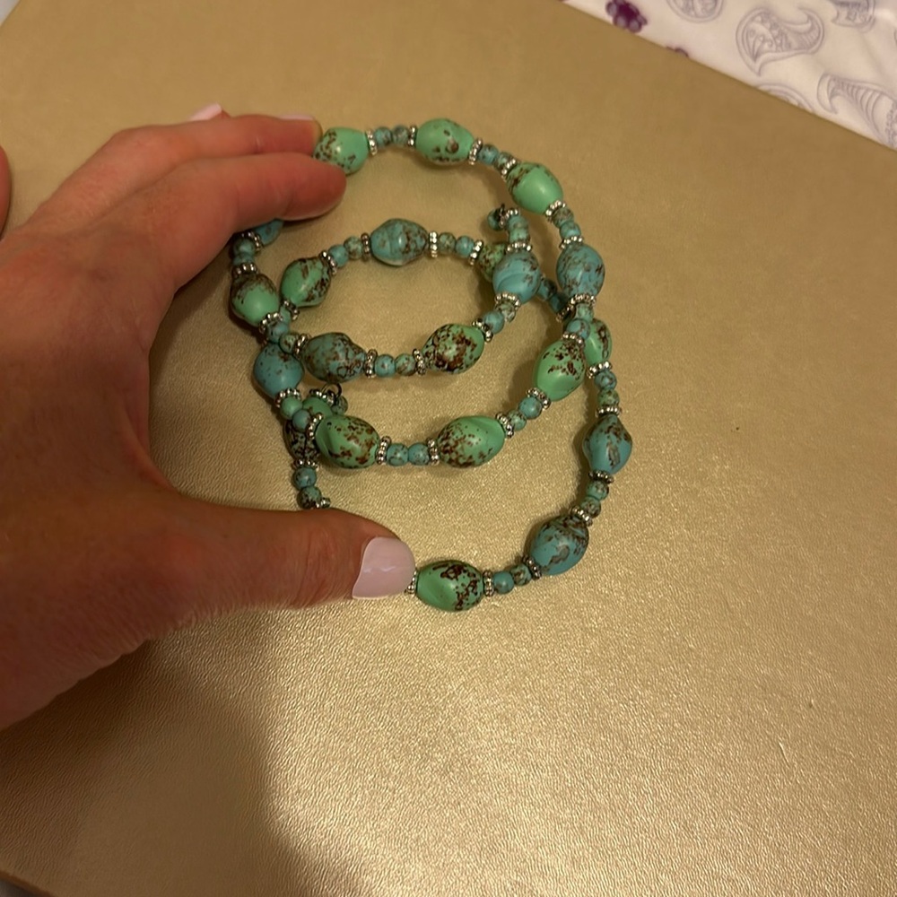 Wire beaded bracelet